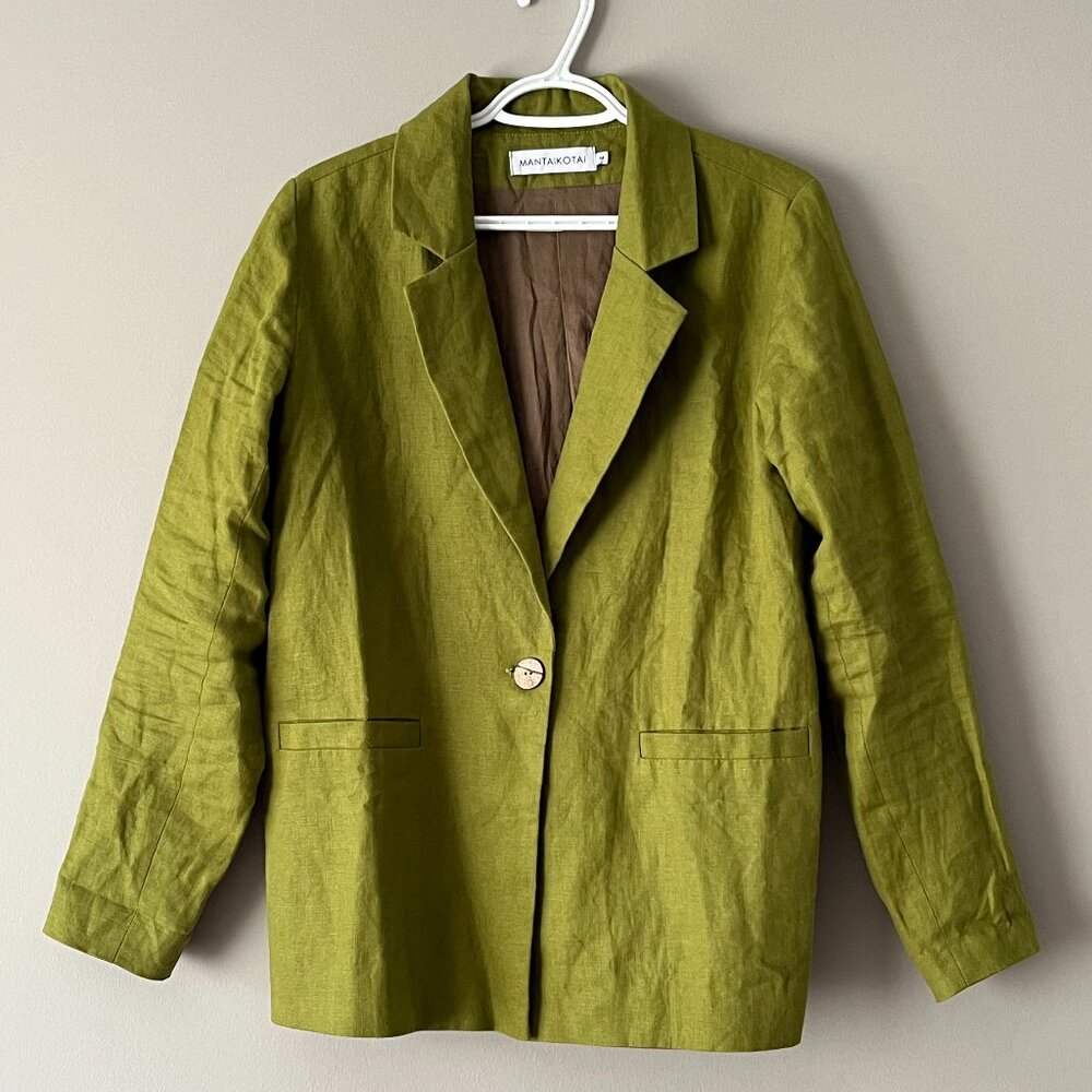 Fresh green linen blazer fully lined with cotton // Etsy Lithuanian linen shop